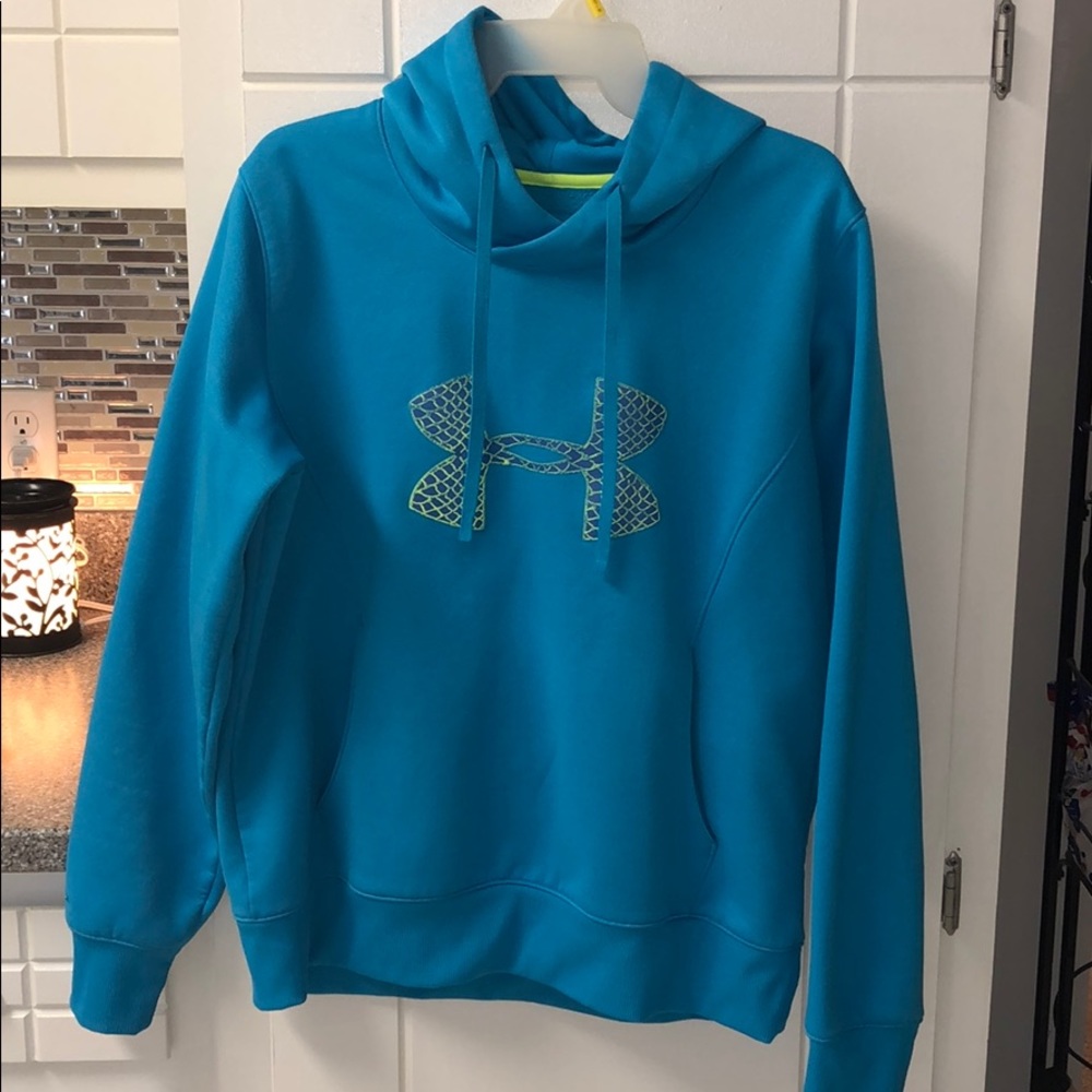 Women’s Under Armour Coldgear hoodie